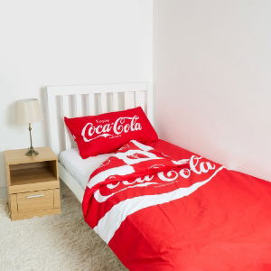 Coca-Cola Officially Licensed Core Duvet Set - Single