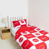 Coca-Cola Officially Licensed Core Duvet Set - Single