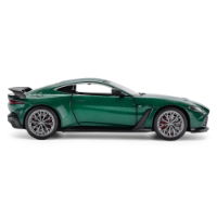 Die Cast 1:24 scale Aston Martin Vantage V12 - Green