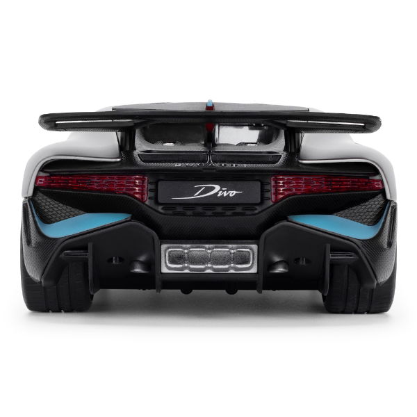 Die Cast 1:18 scale Bugatti Divo - Grey