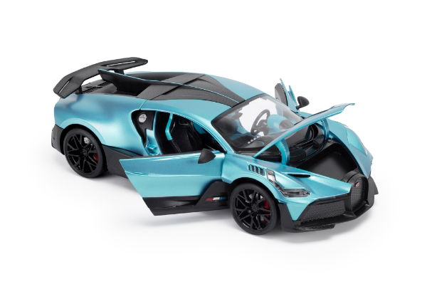 Die Cast 1:18 scale Bugatti Divo - Blue