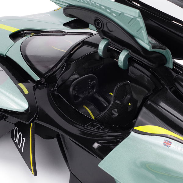 Die Cast 1:18 scale Aston Martin  Valkyrie Sage Green